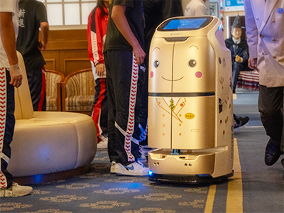 【周辺エリア初導入】自動運転サービスロボットを導入いたしました