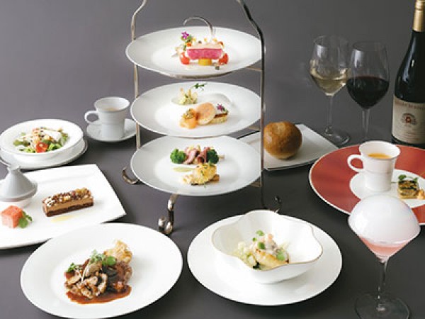 【1日10食限定】 冬のプレミアランチコース 〜シェフが奏でる特別なランチコース〜